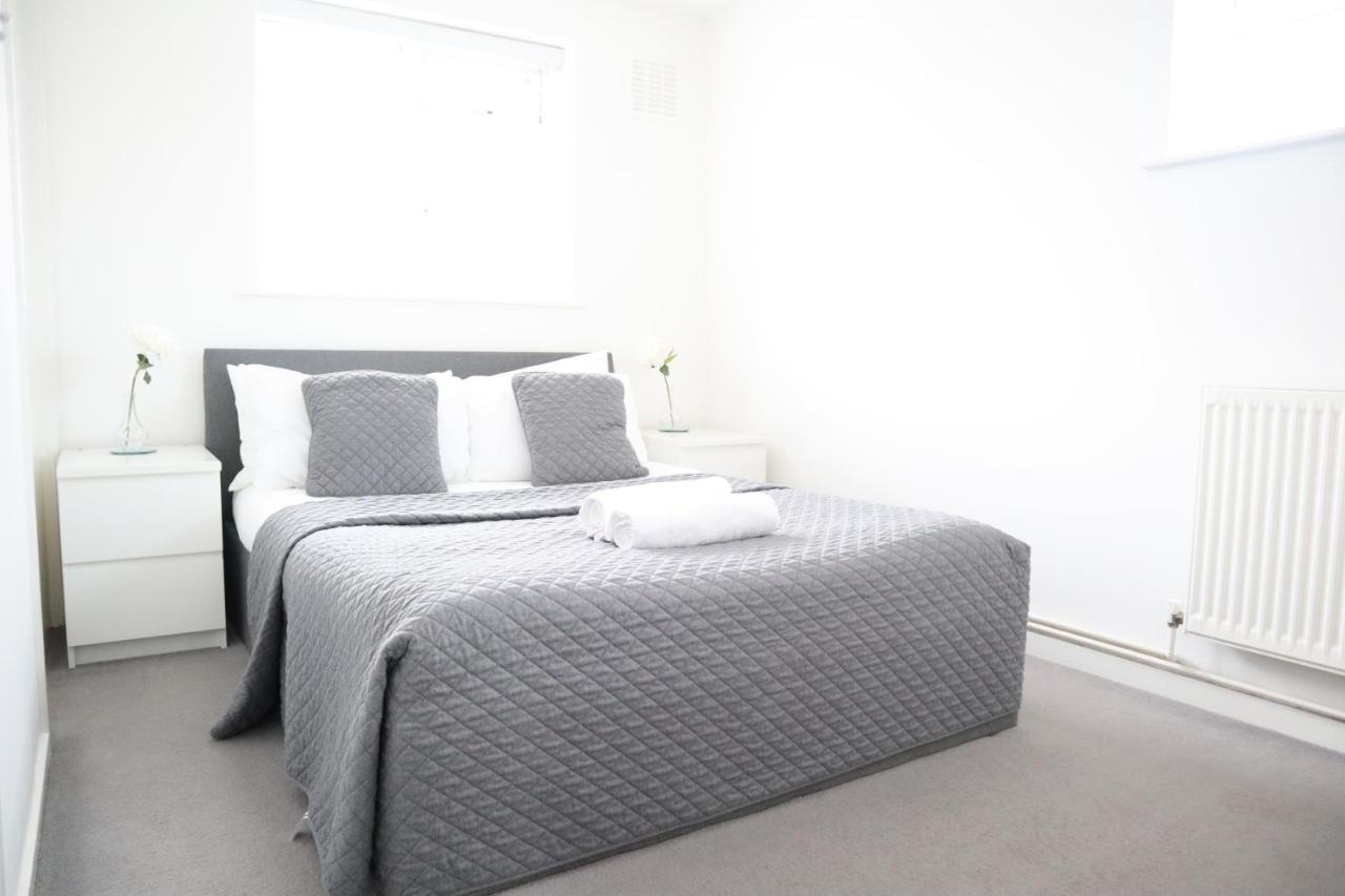 Twelve Thirty Serviced Apartments - Balham Лондон Екстер'єр фото